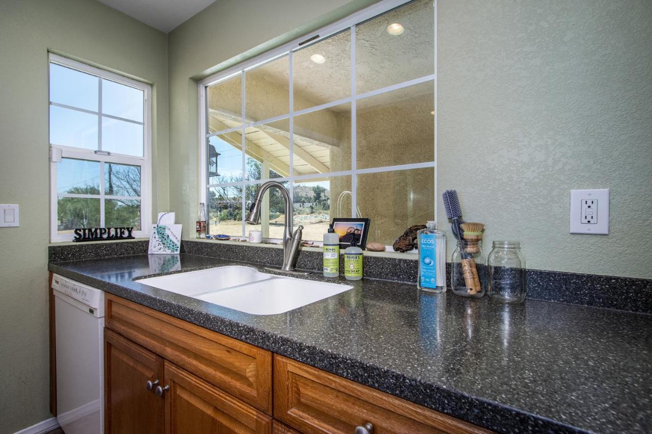 Peaceful Home With Nature Views & Trail Access Yucca Valley Zewnętrze zdjęcie